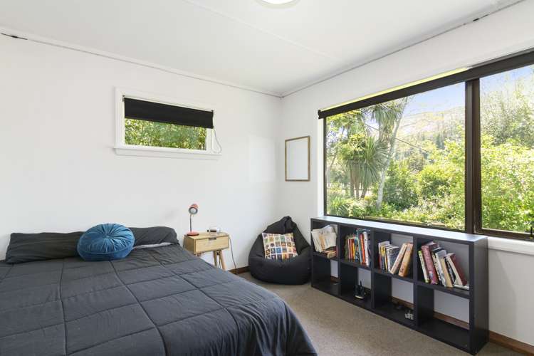 97 Pigeon Valley Road Wakefield_15