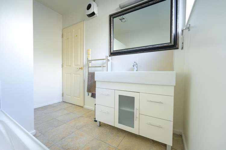 5 Hodgson Place Atawhai_12
