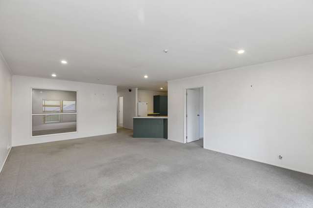 13/8 Girton Terrace Mount Cook_1