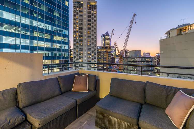 11h/23 Emily Place Auckland Central_2