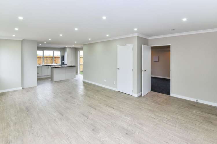 91 Naylors Drive Mangere_6