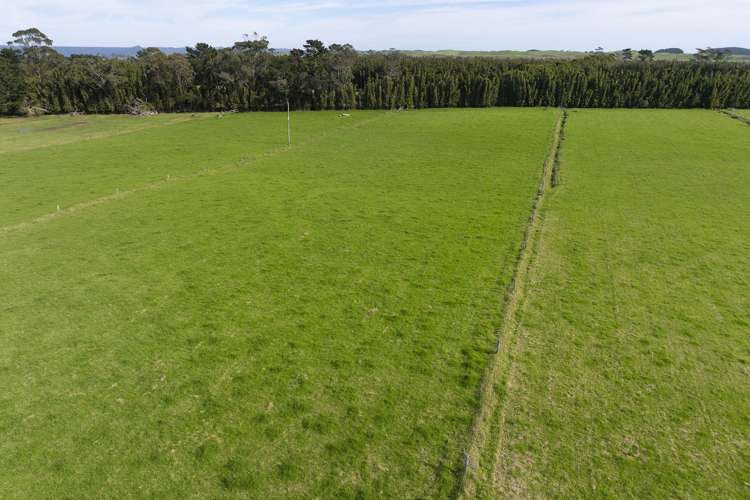 782 Gill Road Kaitaia_9