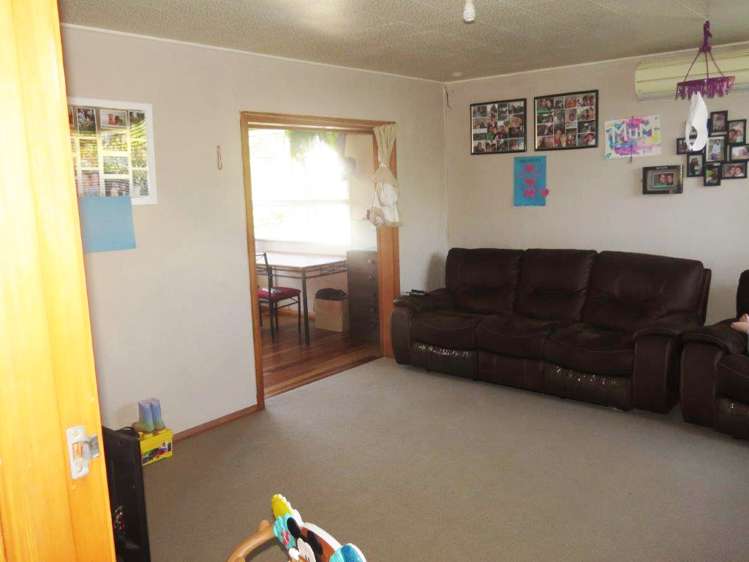 11 Edward Street Pahiatua_4