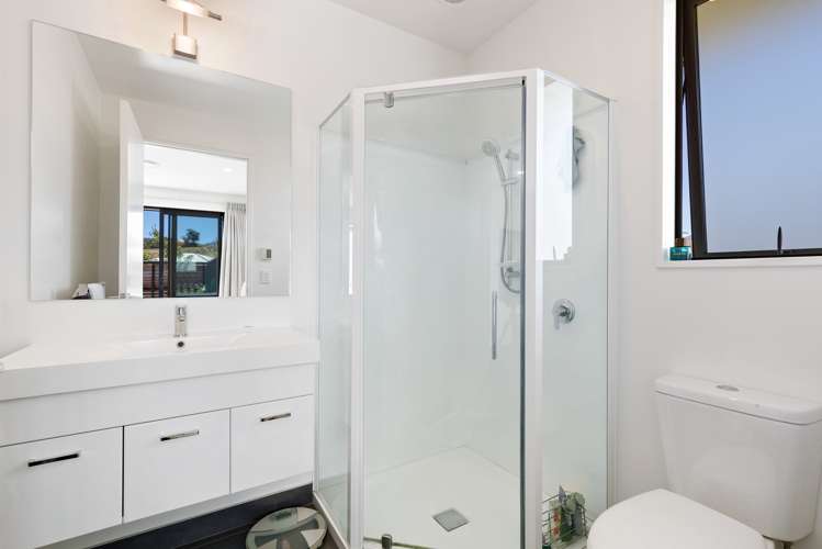 95 Risinghurst Terrace Lower Shotover_15