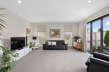 52 Faulks Drive_4