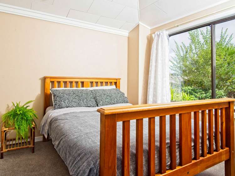 10 Dillon Bell Road Whataupoko_11