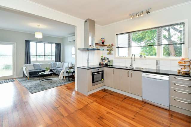 31 Thomas Road Mangere_2