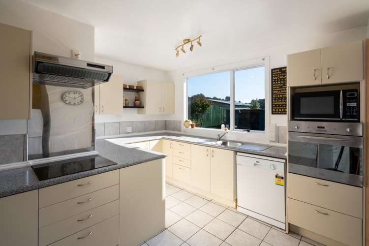 5 Freyberg Road Fairfield_8