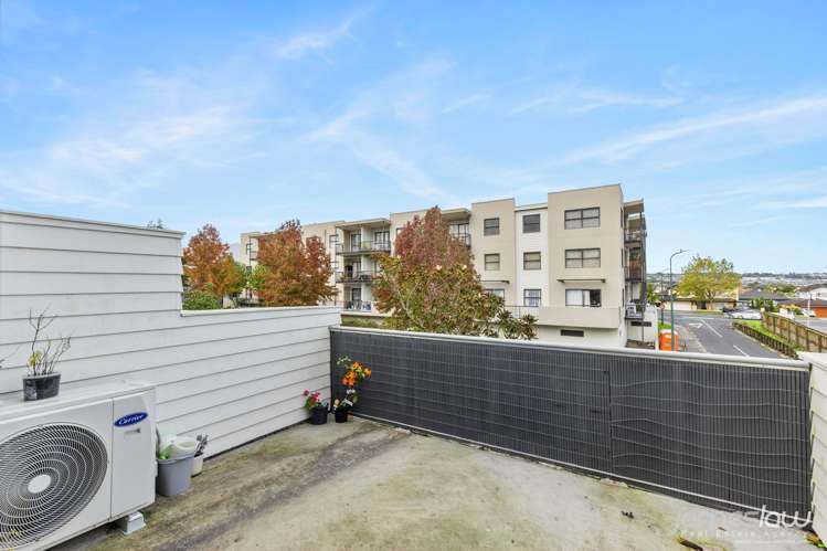 9/46 Carlos Drive Flat Bush_6