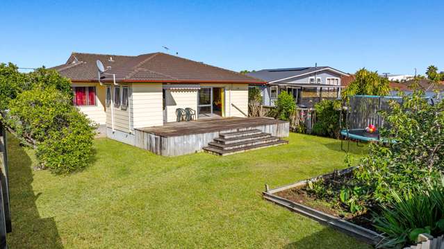 3 Michelle Place Mangere_4
