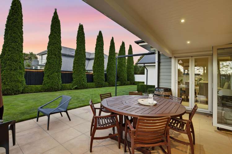 24 Providence Place Redwood_21