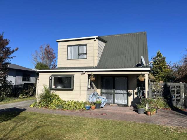 16 Garden Grove 1114_1