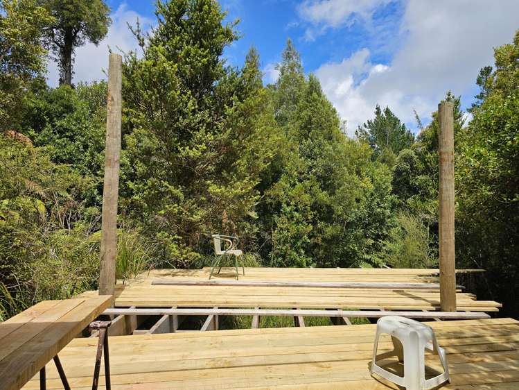 215 Clifton Road Kaiata_28