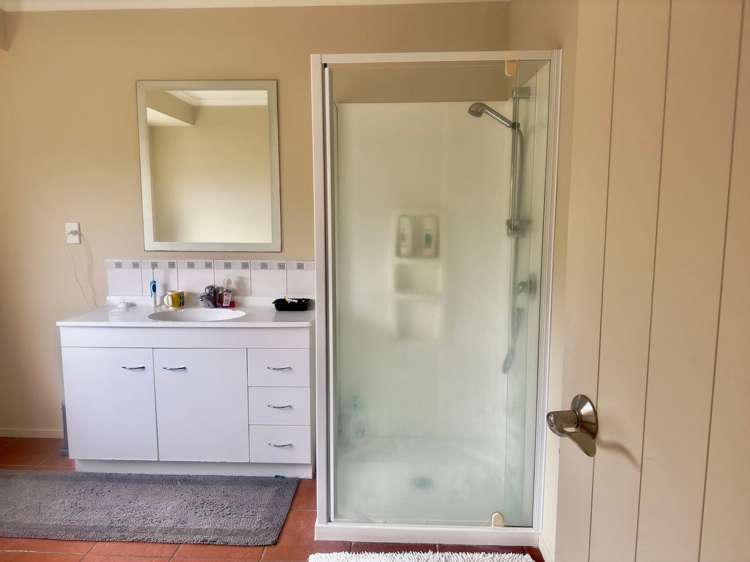 16 Hawkridge Rise Huntington_12