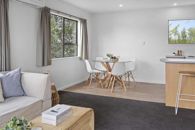 2 George Street Rolleston_5