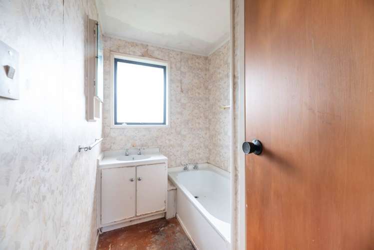 11 Tabitha Crescent Henderson_8