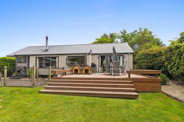 13 Henare Place Tihiotonga_3