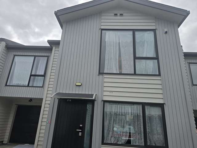 B/29 Kenderdine Road Papatoetoe_1