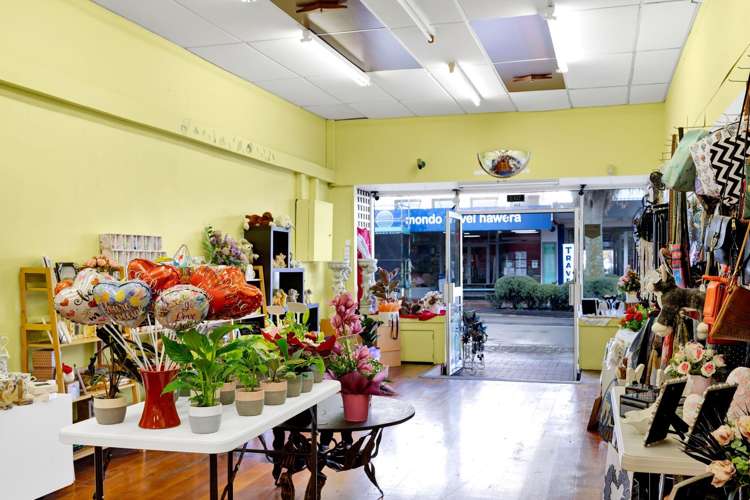 158 High Steet Hawera_18