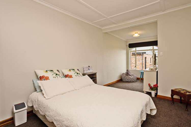 7 Antrim Street Windsor_19