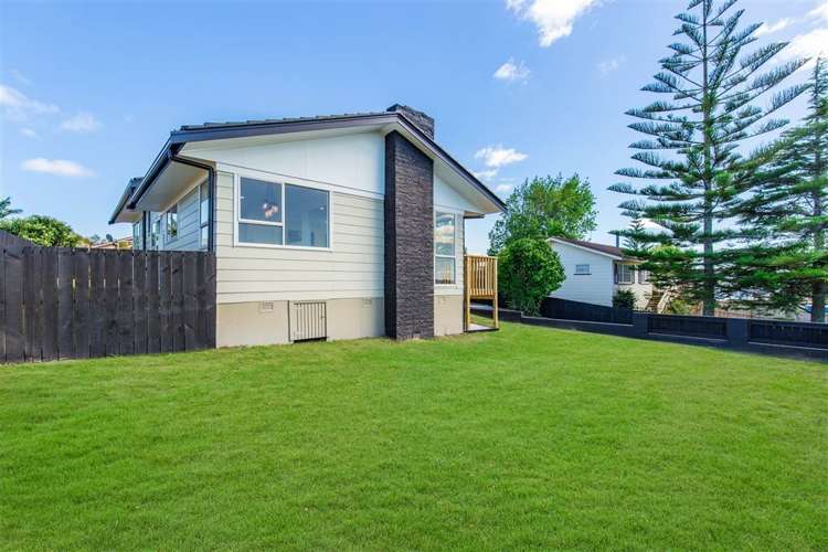 35 Solar Road Glen Eden_16