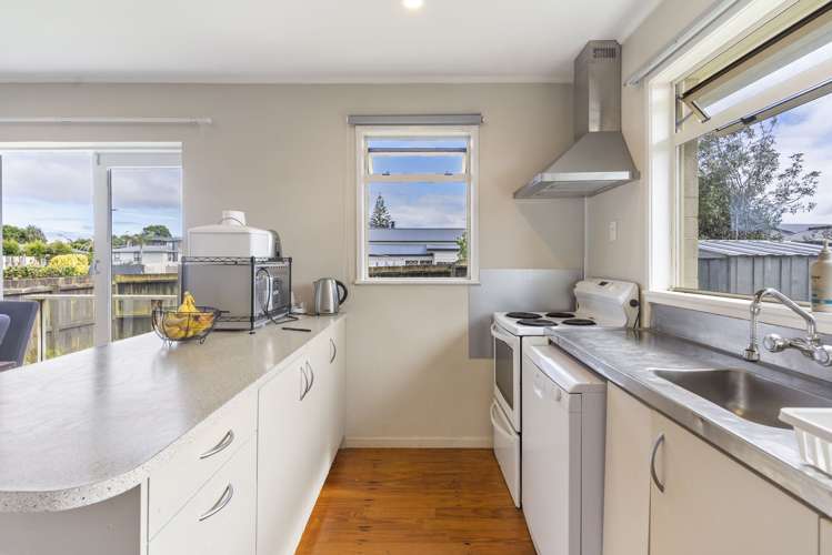 4 Romney Place Manurewa_10