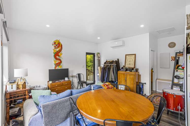 61A Gledstane Road Stanmore Bay_11