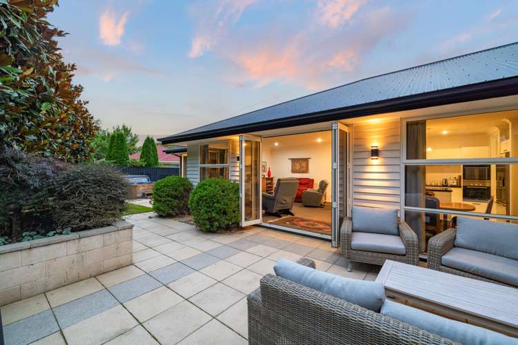 11 Breton Close Northwood_7