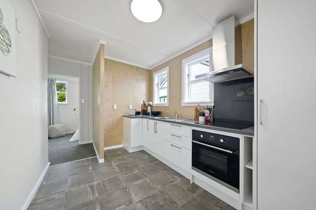 17 Petherick Street Taita_3