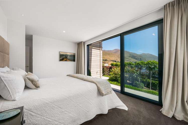 104 West Meadows Drive Wanaka_16