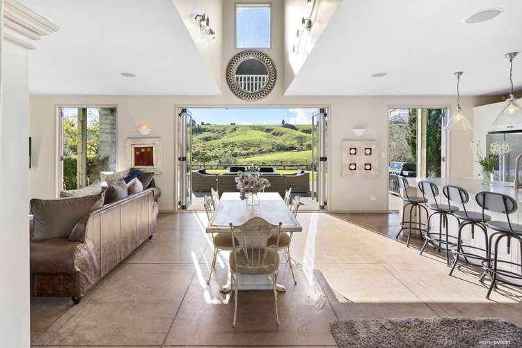 534 Redoubt Road Totara Park_15