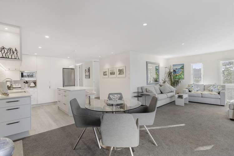 32/34 Waiwera Place Waiwera_16