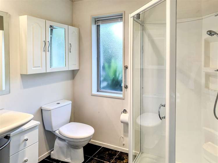 14 James Drive Woodend_9