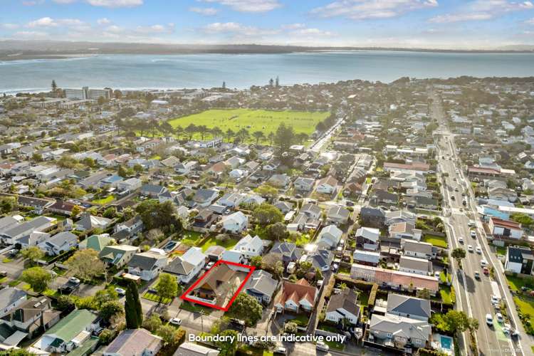 1/11 Smale Street Point Chevalier_13