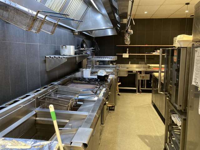 431 Grey Street Hamilton East_4