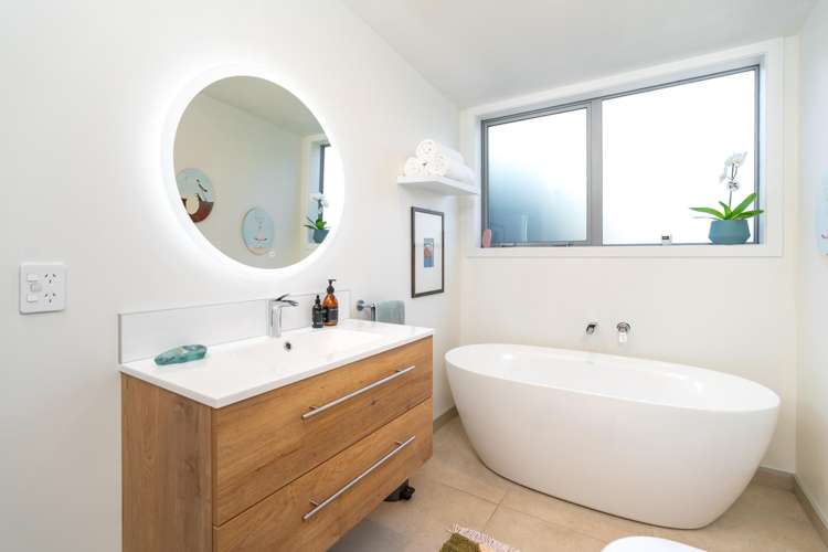 6 Pine Ridge Terrace Waikanae Beach_28