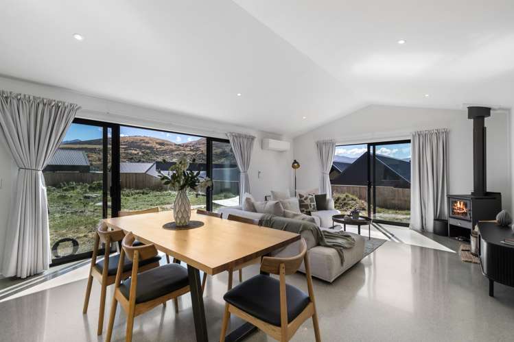 13 Cheviot Street Jacks Point_4