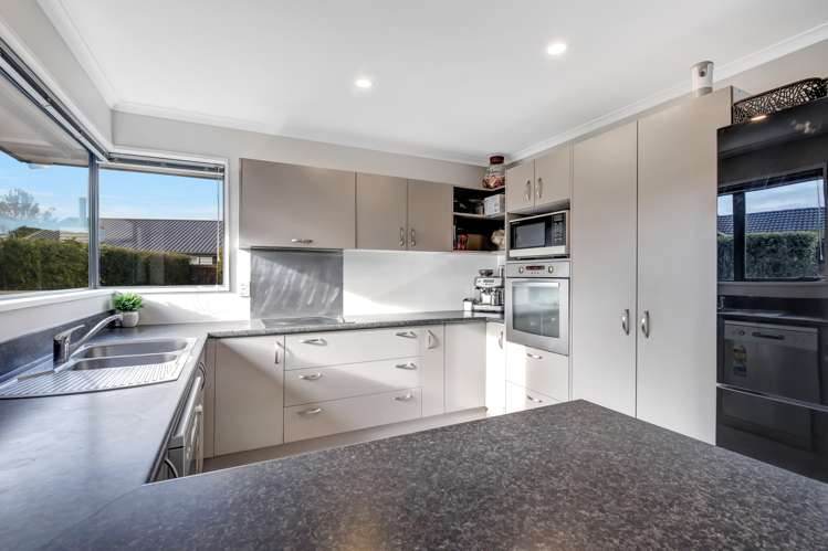 9 Stanwood Grove Darfield_1