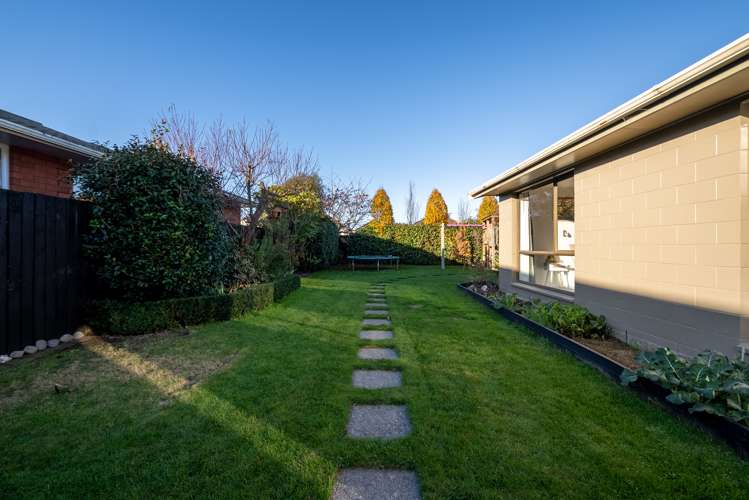 8a Fenmere Place Burwood_19