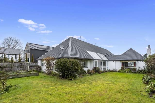 Quake-damaged house smashes elderly owners’ expectations after selling for nearly $2m