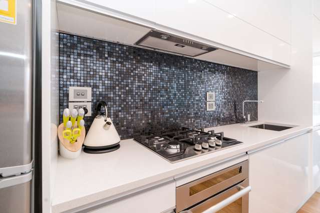 605/10 Lion Place Epsom_3