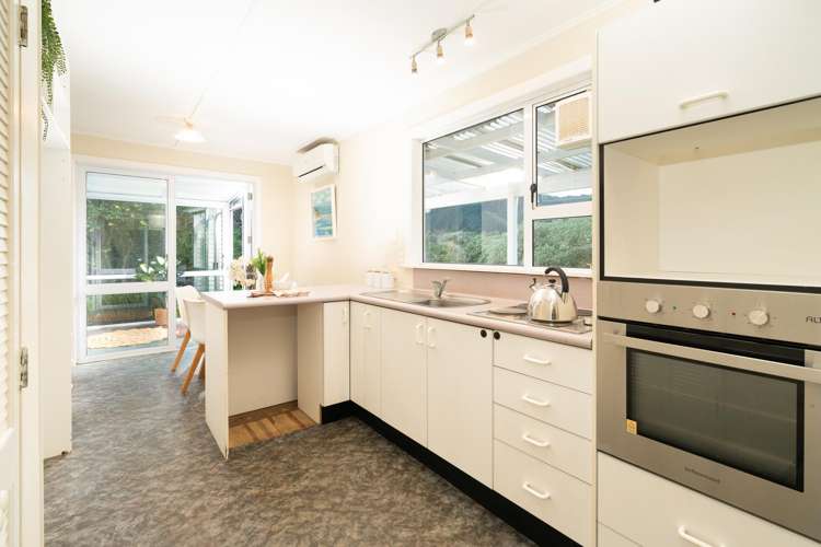 100 Tilley Road Paekakariki_12
