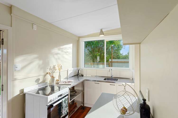 55 Ngapaki Street Waikanae Beach_6