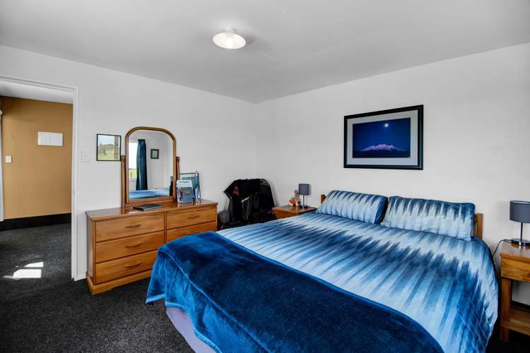 3624 Eltham Road Opunake_27