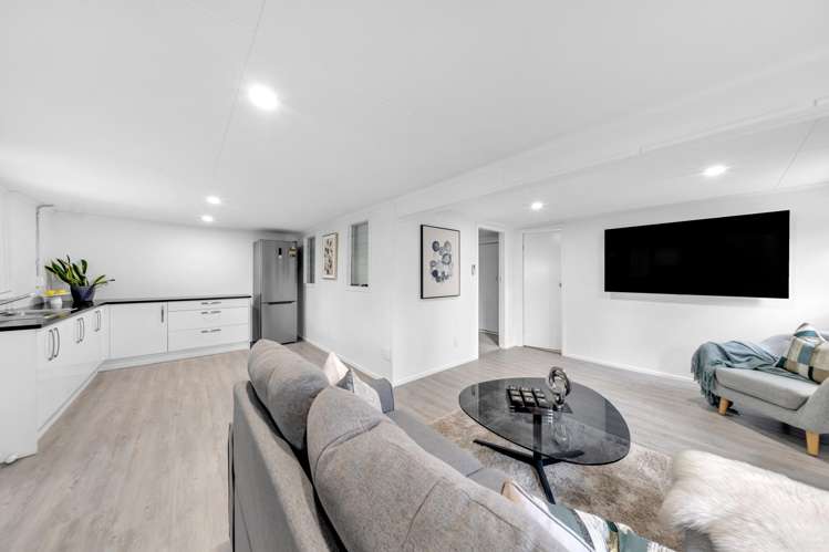 1/8 Gills Road Bucklands Beach_4