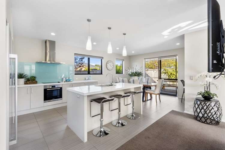 2 Kieran Grove Aidanfield_9