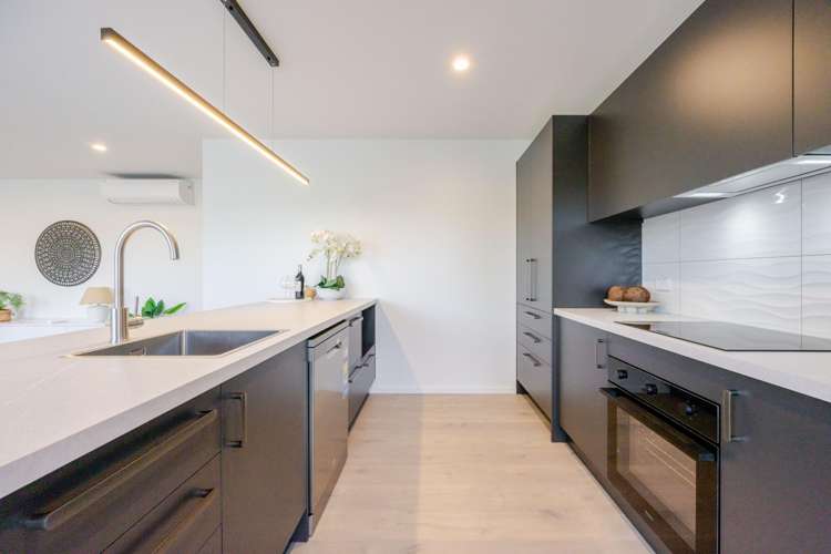38a The Esplanade Westshore_7
