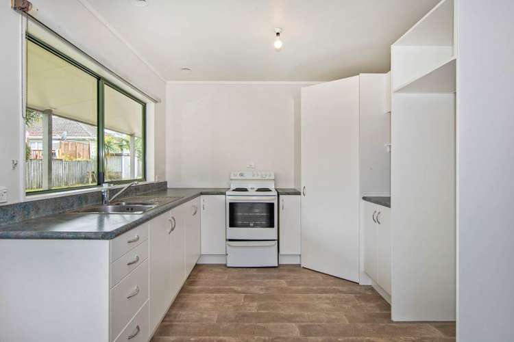 174 Western Hills Drive Kensington_10