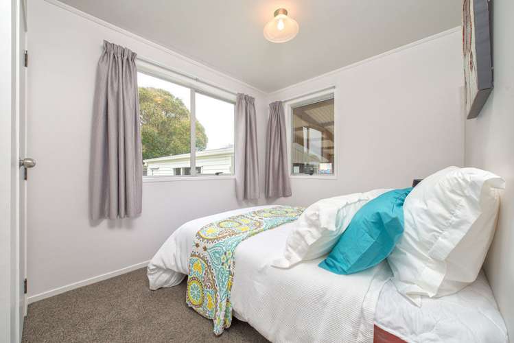 3 Crispian Place Manurewa_9
