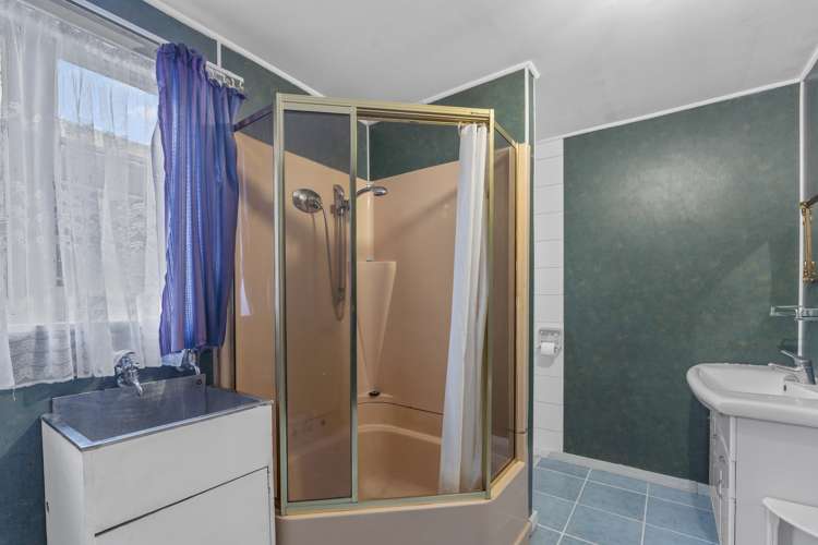 122 Waikawa Road Picton_18